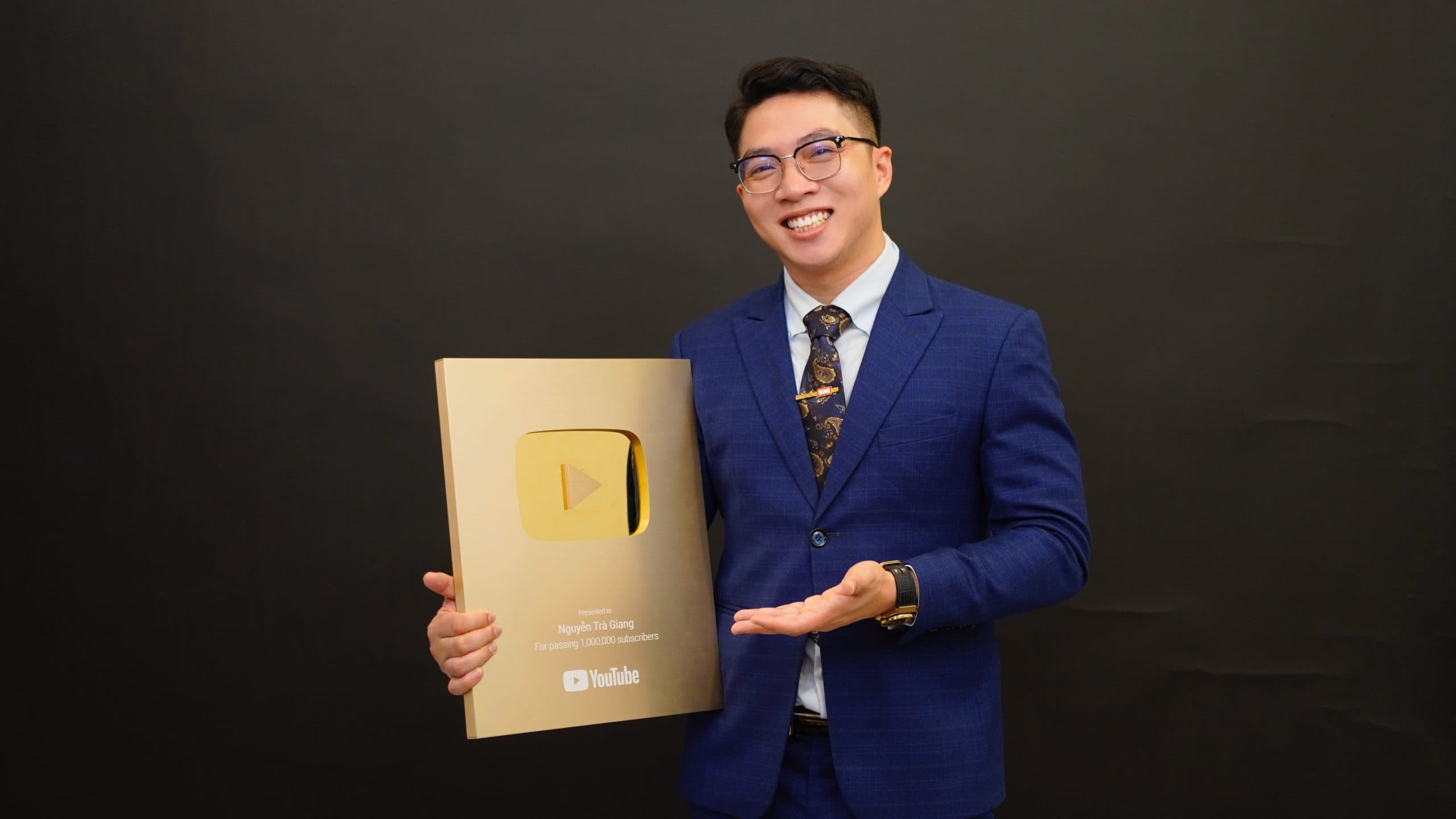 Văn Nguyễn Felix – Hành Trình Thành Công Từ Khởi Nghiệp Đến Chuyên Gia Kinh Doanh Online